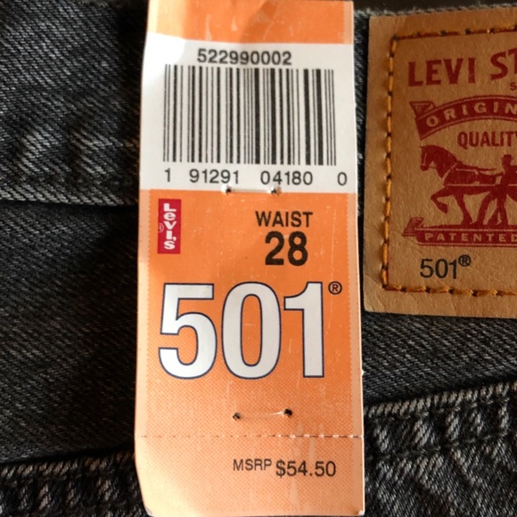 Levi’s 501 Shorts - Picture 8 of 8